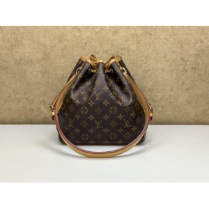 LOUIS VUITTON M42226 PETIT NOE LOUIS VUITTON M42226 PETIT NOE